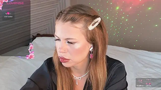 KristinaMoon online show from 04/19/26, 10:47