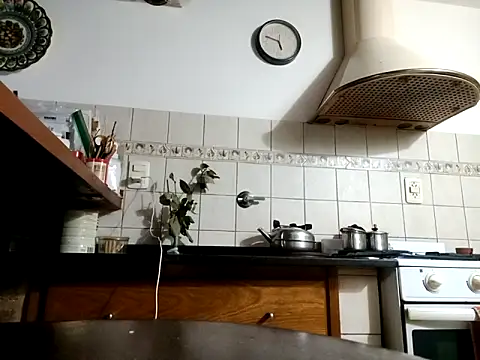 manucho2023 online show from 09/28/25, 08:47