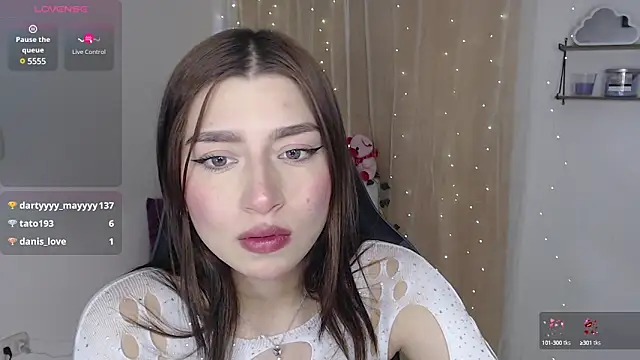 mily thomson b  online show from 01/21/25, 09:57