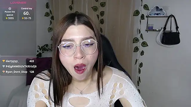 mily thomson b  online show from 03/06/25, 01:05