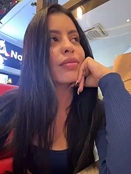 Snapshot of JannaNader12 chatting on 12/01/24, 09:26 JannaNader12 online show from 12/01/24, 09:26