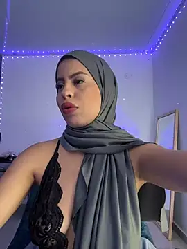 Snapshot of JannaNader12 chatting on 03/01/25, 11:47 JannaNader12 online show from 03/01/25, 11:47