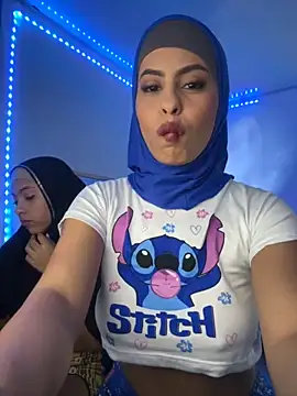 Snapshot of JannaNader12 chatting on 10/20/25, 11:05 JannaNader12 online show from 10/20/25, 11:05