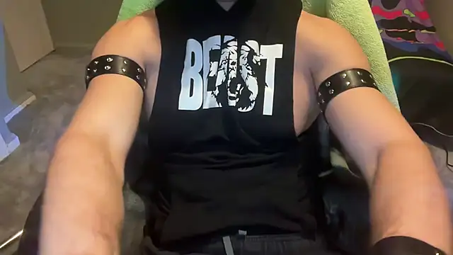 Snapshot of KinkyPlayerrr chatting on 02/22/25, 10:09 KinkyPlayerrr online show from 02/22/25, 10:09