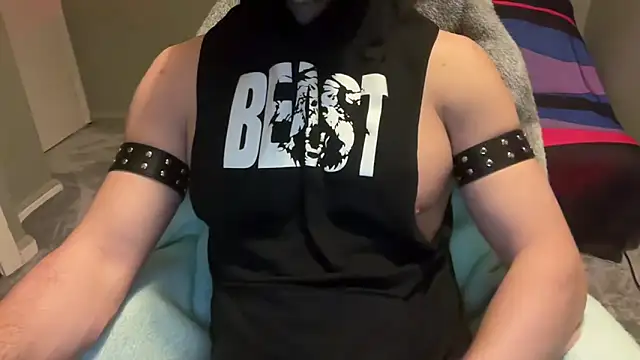 Snapshot of KinkyPlayerrr chatting on 03/17/25, 11:32 KinkyPlayerrr online show from 03/17/25, 11:32