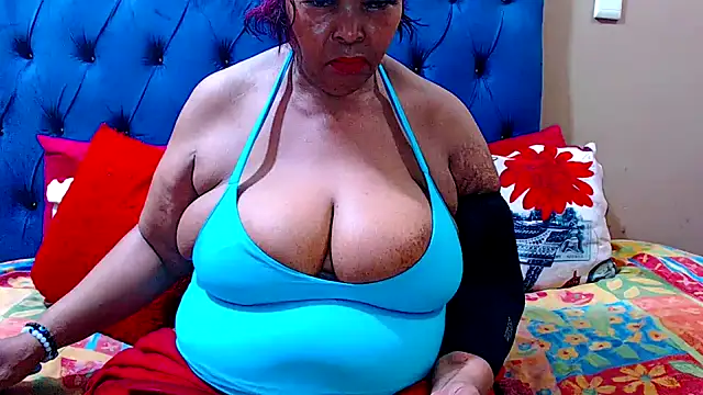 ebonycandy10 online show from 03/01/25, 11:04