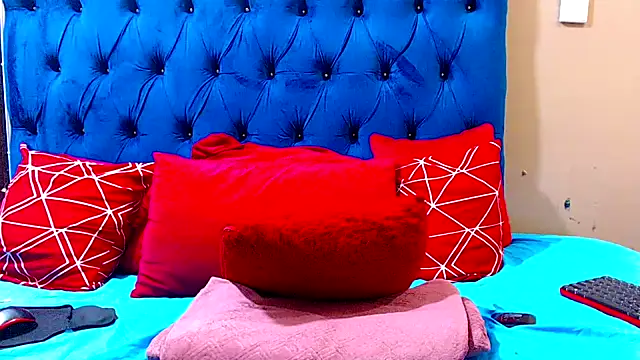 ebonycandy10 online show from 03/20/25, 08:09