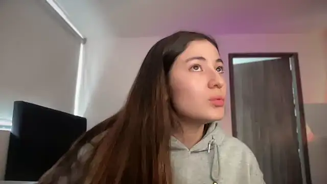 Princ3ssgabi online show from 10/17/25, 08:44