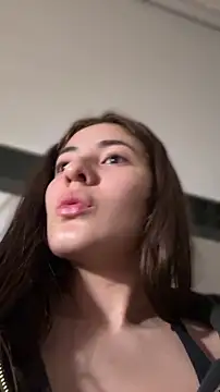 Snapshot of Princ3ssgabi chatting on 04/14/26, 01:44 Princ3ssgabi online show from 04/14/26, 01:44