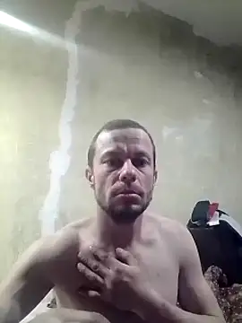 Snapshot of Ostry9333 chatting on 12/20/24, 10:22 Ostry9333 online show from 12/20/24, 10:22