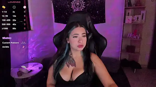 sweetcoralinee online show from 02/21/25, 11:54