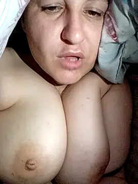 Snapshot of BlackVBarbie chatting on 03/06/25, 12:52 BlackVBarbie online show from 03/06/25, 12:52