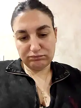 Snapshot of BlackVBarbie chatting on 11/11/25, 04:29 BlackVBarbie online show from 11/11/25, 04:29