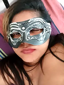 littlequeen77 online show from 01/23/25, 10:32