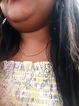 littlequeen77 online show from 02/18/25, 10:38