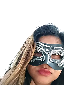 littlequeen77 online show from 03/21/25, 08:39