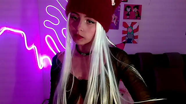 Kind Scarlett online show from 01/18/25, 11:44