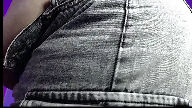 Snapshot of HECATE_23 chatting on 03/26/26, 03:17 HECATE 23 online show from 03/26/26, 03:17