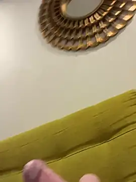 Snapshot of bigdhali chatting on 12/12/24, 11:14 bigdhali online show from 12/12/24, 11:14