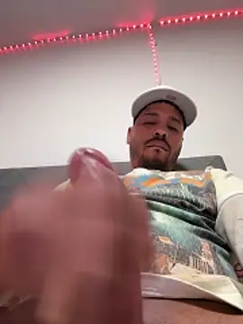 Snapshot of Danypapi chatting on 04/05/26, 10:56 Danypapi online show from 04/05/26, 10:56