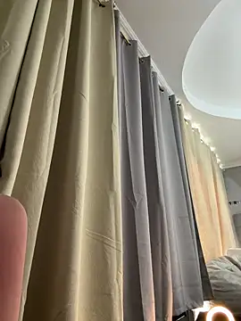 emiss  online show from 02/27/25, 01:49