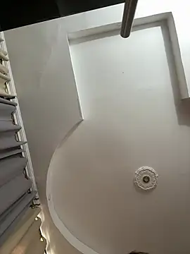 emiss  online show from 03/02/25, 02:10