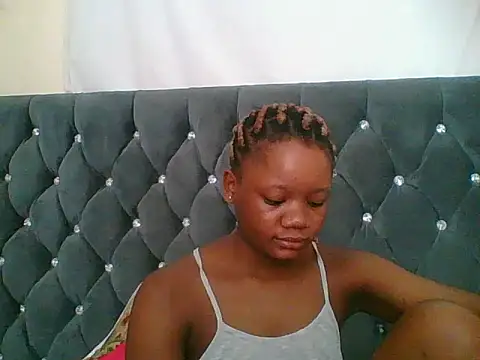 HotJeylee online show from 01/13/26, 09:36