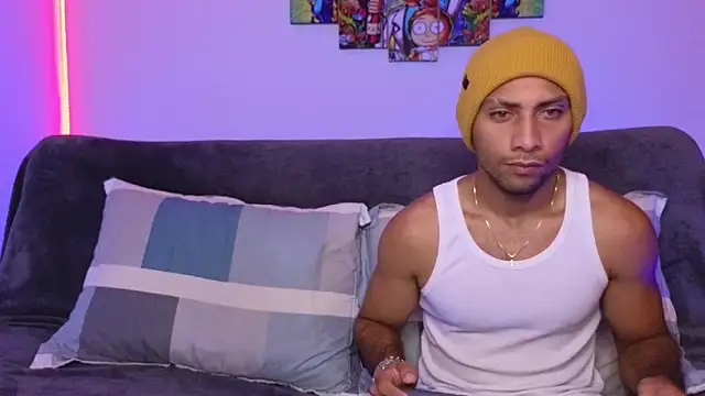 catalina y tylerjhons online show from 12/09/24, 04:45