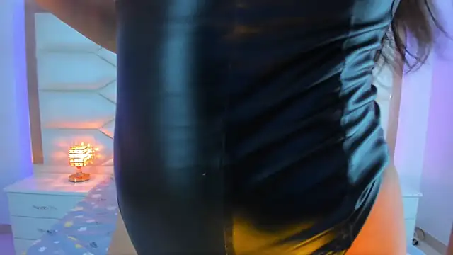 Snapshot of samanthaevans4 chatting on 12/04/24, 11:02 samanthaevans4 online show from 12/04/24, 11:02