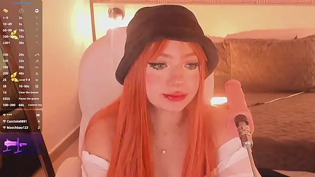 Snapshot of Kloe_Raize chatting on 01/17/25, 12:20 Kloe Raize online show from 01/17/25, 12:20