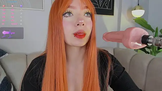 Snapshot of Kloe_Raize chatting on 10/07/25, 05:04 Kloe Raize online show from 10/07/25, 05:04