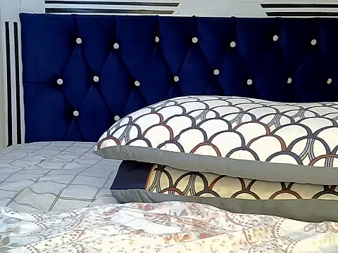 Snapshot of Goddess_nanaya chatting on 11/06/25, 11:26 Goddess nanaya online show from 11/06/25, 11:26