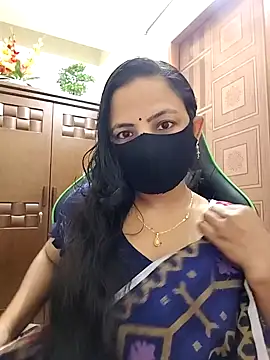 Snapshot of Payel-Sen chatting on 12/18/25, 08:26 Payel-Sen online show from 12/18/25, 08:26