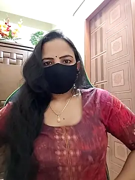 Snapshot of Payel-Sen chatting on 12/20/25, 06:04 Payel-Sen online show from 12/20/25, 06:04