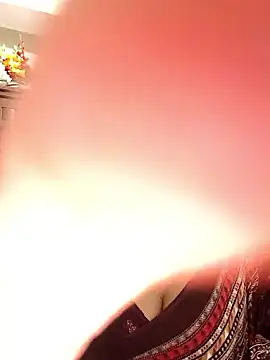 Snapshot of Payel-Sen chatting on 12/21/25, 05:42 Payel-Sen online show from 12/21/25, 05:42