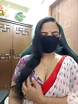 Snapshot of Payel-Sen chatting on 12/22/25, 07:11 Payel-Sen online show from 12/22/25, 07:11