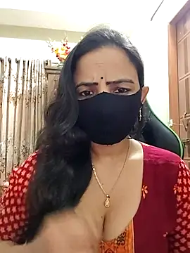 Snapshot of Payel-Sen chatting on 01/06/26, 06:44 Payel-Sen online show from 01/06/26, 06:44