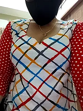 Snapshot of Payel-Sen chatting on 01/07/26, 05:37 Payel-Sen online show from 01/07/26, 05:37