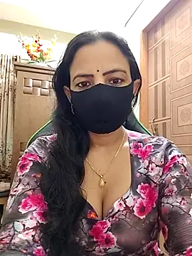 Snapshot of Payel-Sen chatting on 01/11/26, 06:35 Payel-Sen online show from 01/11/26, 06:35