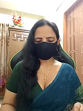 Snapshot of Payel-Sen chatting on 03/02/26, 06:26 Payel-Sen online show from 03/02/26, 06:26