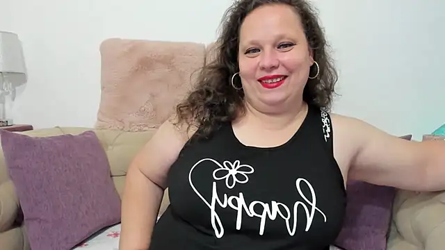 Snapshot of KarolineJoyy chatting on 09/25/25, 06:55 KarolineJoyy online show from 09/25/25, 06:55