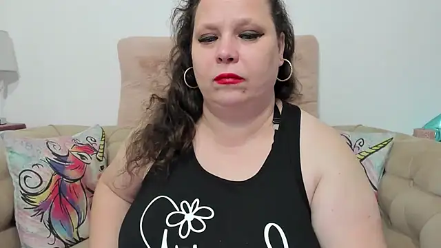 Snapshot of KarolineJoyy chatting on 12/15/25, 08:13 KarolineJoyy online show from 12/15/25, 08:13