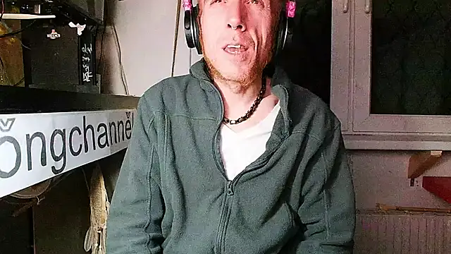 BongChannel online show from 01/24/25, 04:27