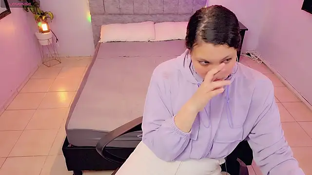 Lana stone  online show from 12/02/25, 03:23