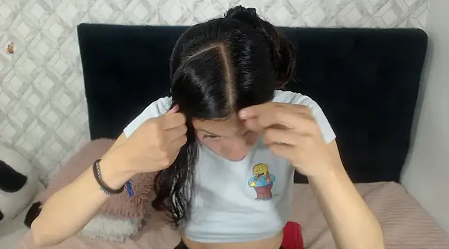 Snapshot of Emma-Wilson chatting on 02/26/25, 08:54 Emma-Wilson online show from 02/26/25, 08:54