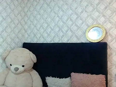 Emma-Wilson online show from 02/07/26, 12:31