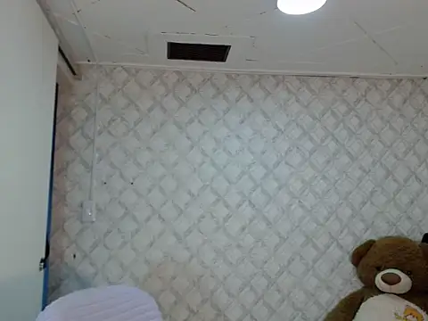 Emma-Wilson online show from 02/26/26, 04:55