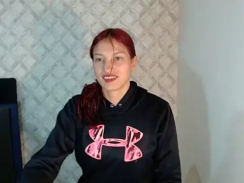 Snapshot of Emma-Wilson chatting on 06/27/26, 04:28 Emma-Wilson online show from 06/27/26, 04:28