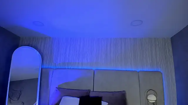 Snapshot of MALENA-ANGEL chatting on 10/25/25, 10:59 MALENA-ANGEL online show from 10/25/25, 10:59