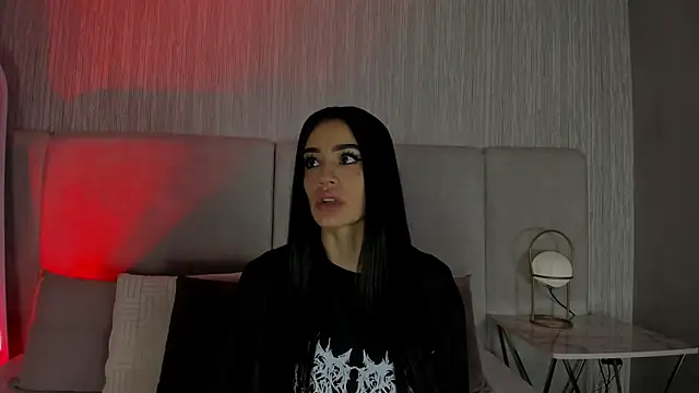 Snapshot of MALENA-ANGEL chatting on 11/17/25, 07:52 MALENA-ANGEL online show from 11/17/25, 07:52